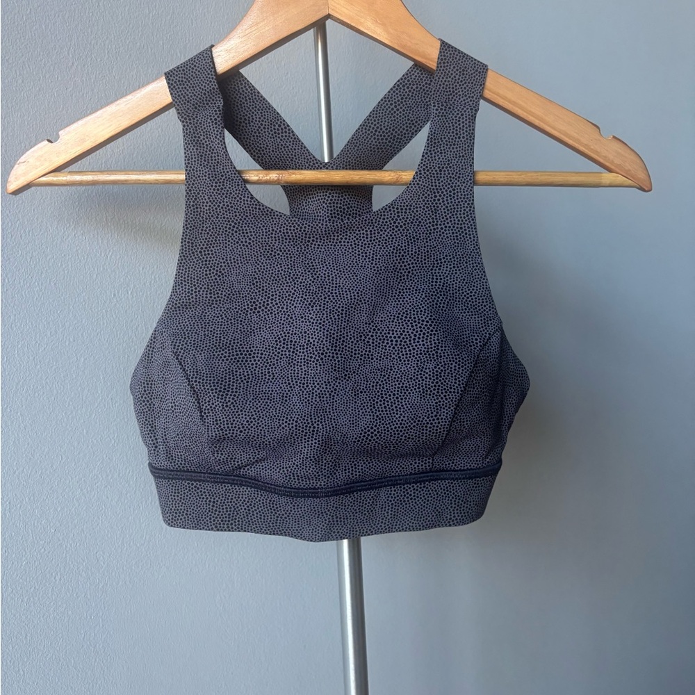 Lululemon fast and free sports bra size 4